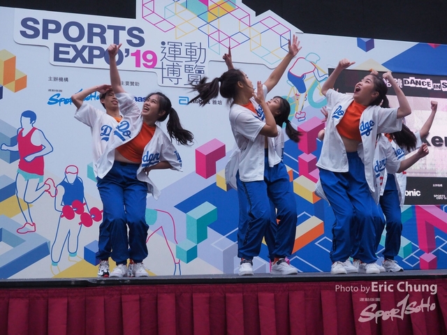 Dance in Step_1216