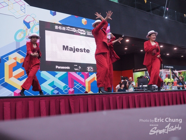Dance in Step_1286