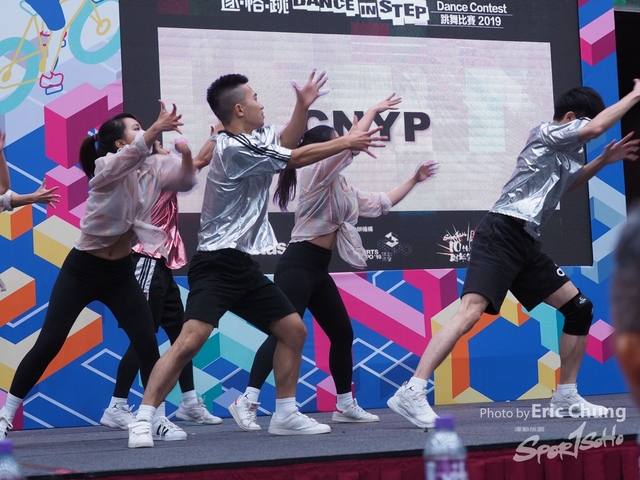 Dance in Step_1340