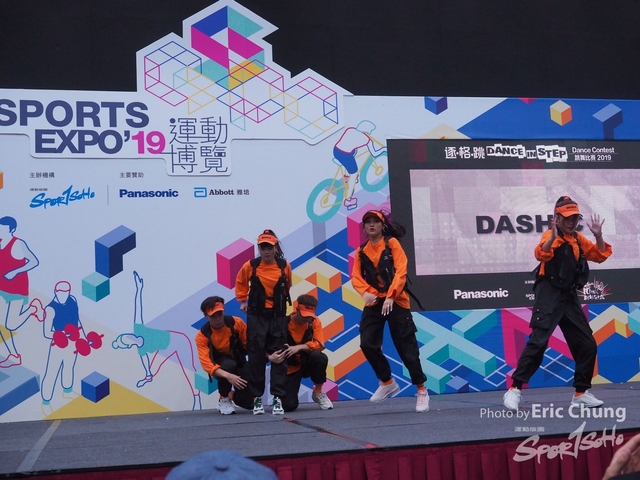 Dance in Step_0407