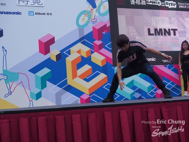 Dance in Step_1376