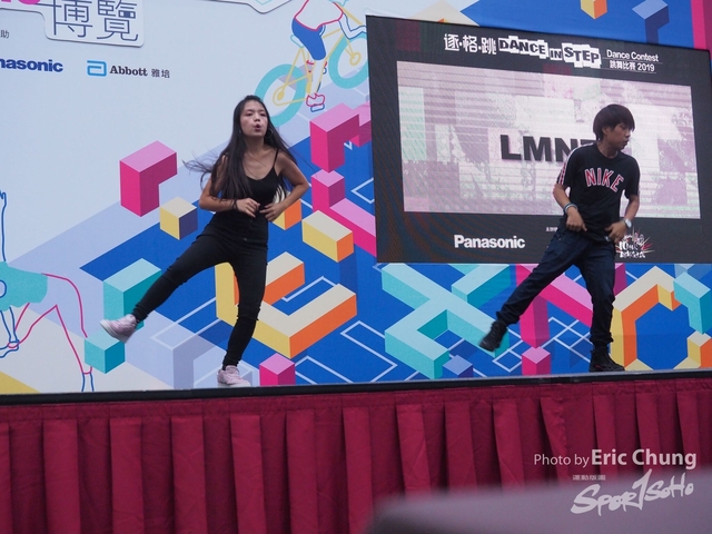 Dance in Step_1384
