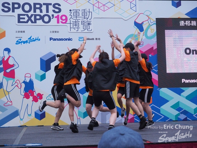 Dance in Step_0521
