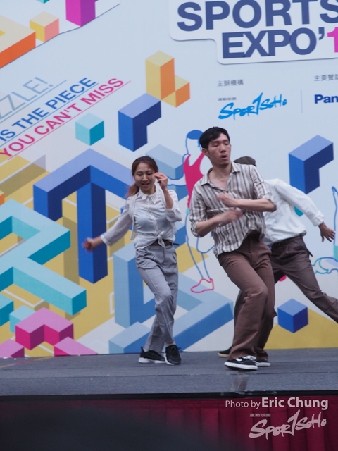 Dance in Step_1528