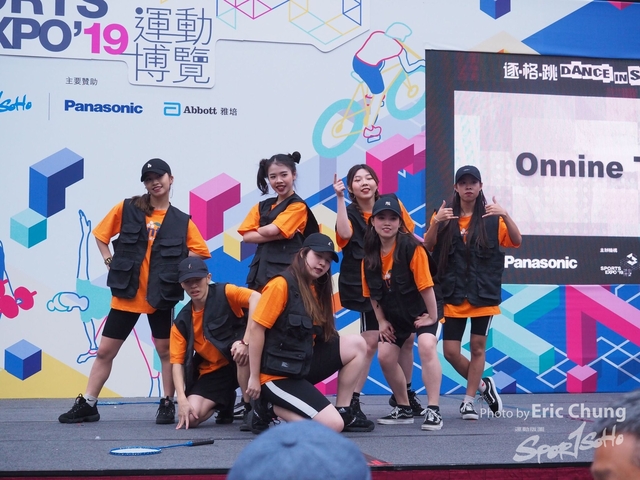 Dance in Step_0606