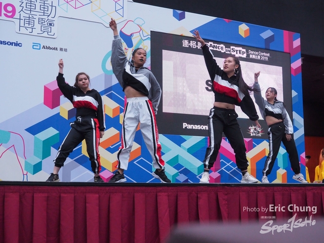 Dance in Step_0820