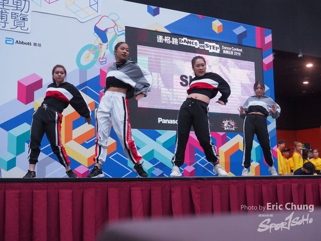 Dance in Step_0822