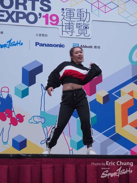 Dance in Step_0825