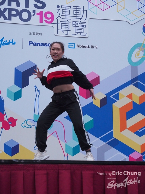 Dance in Step_0826