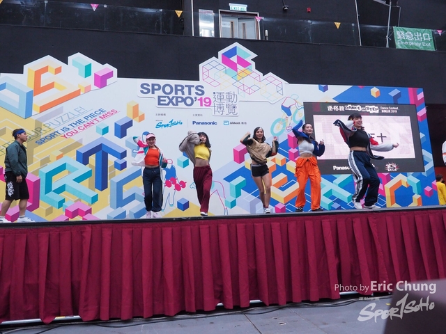 Dance in Step_0900