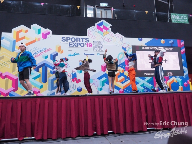 Dance in Step_0903