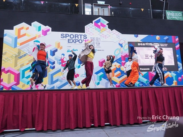 Dance in Step_0909