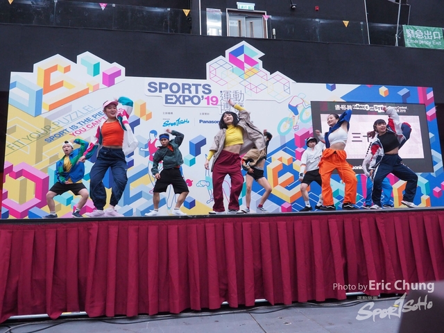 Dance in Step_0910