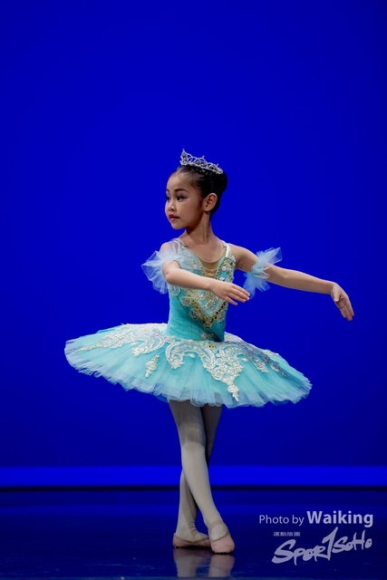 2019-10-06 Solo Dance 0111