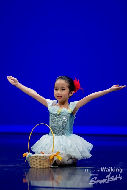 2019-10-06 Solo Dance 0115