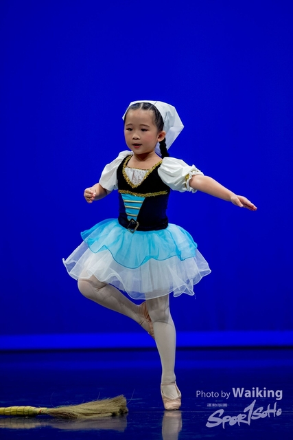 2019-10-06 Solo Dance 0221