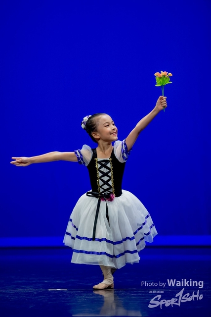 2019-10-06 Solo Dance 0238