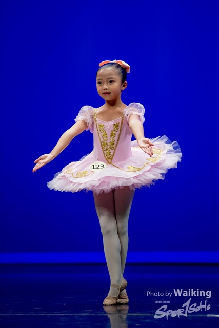 2019-10-06 Solo Dance 0295