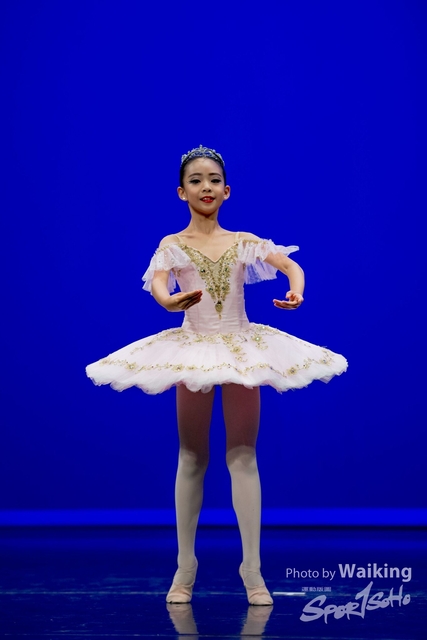 2019-10-06 Solo Dance 0411
