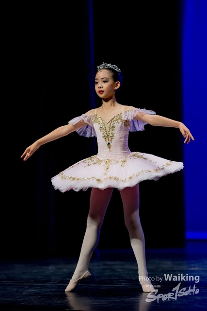 2019-10-06 Solo Dance 0428