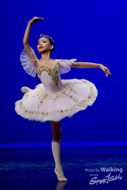 2019-10-06 Solo Dance 0430
