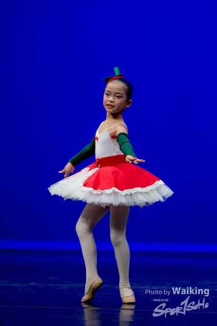 2019-10-06 Solo Dance 0443
