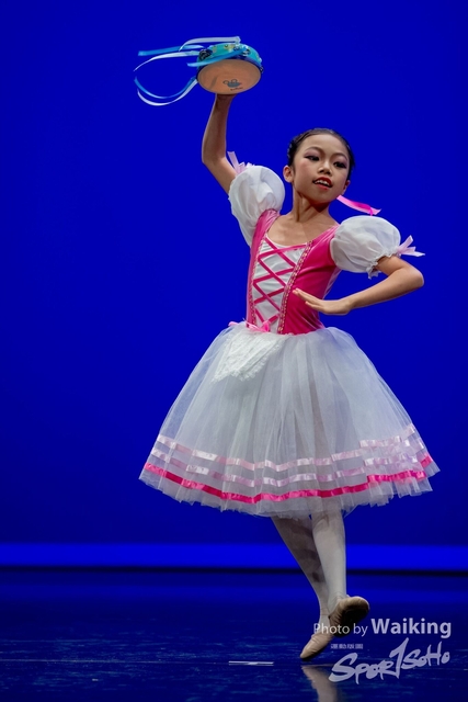 2019-10-06 Solo Dance 0525
