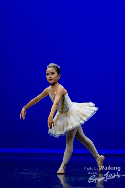 2019-10-06 Solo Dance 0571