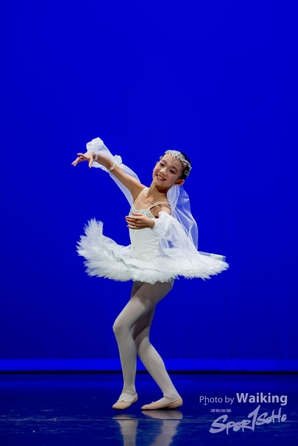 2019-10-06 Solo Dance 0574