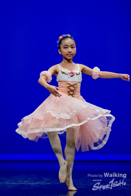 2019-10-06 Solo Dance 0602