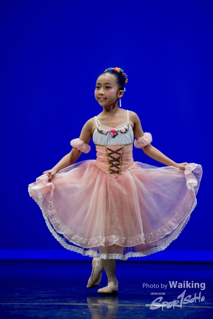 2019-10-06 Solo Dance 0608