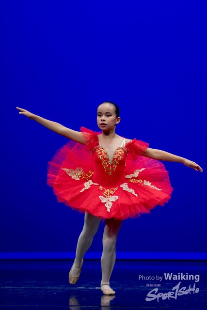 2019-10-06 Solo Dance 0700