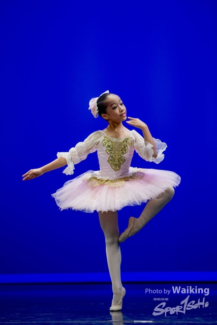 2019-10-06 Solo Dance 0717