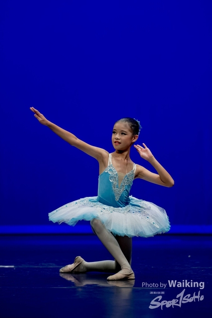 2019-10-06 Solo Dance 0828