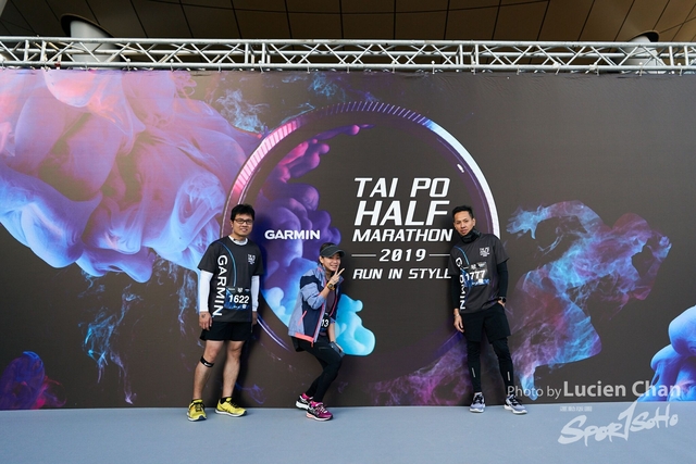 2019-12-08 Garmin tai po half marathon 0021