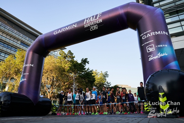 2019-12-08 Garmin tai po half marathon 0036