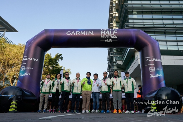 2019-12-08 Garmin tai po half marathon 0050