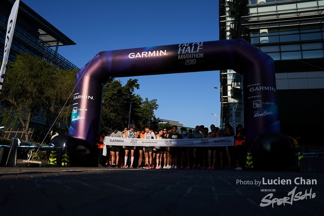 2019-12-08 Garmin tai po half marathon 0092