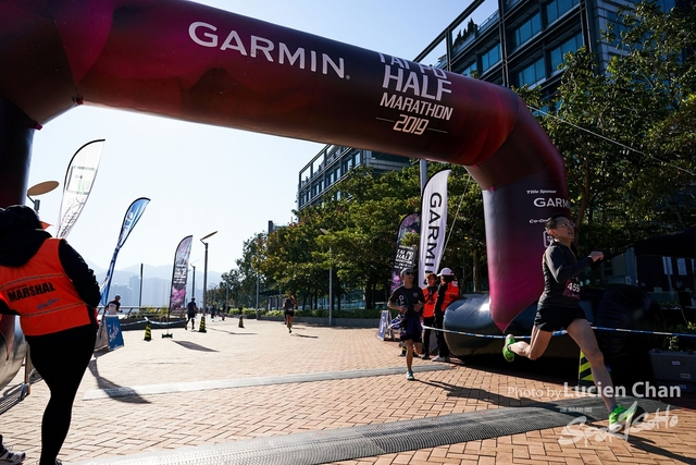 2019-12-08 Garmin tai po half marathon 0215