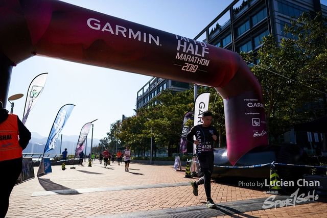 2019-12-08 Garmin tai po half marathon 0231