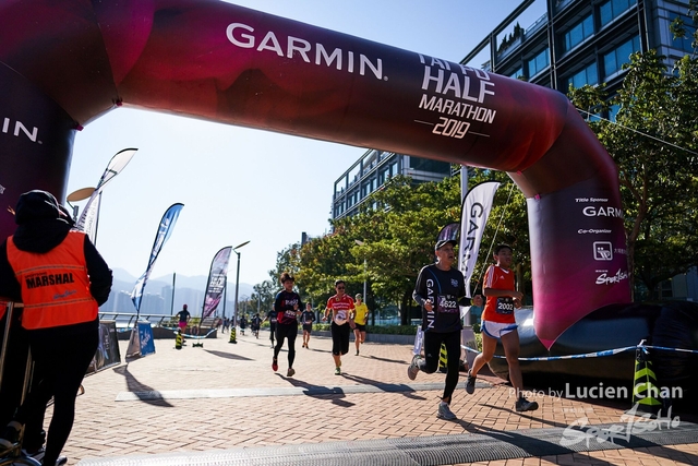 2019-12-08 Garmin tai po half marathon 0235