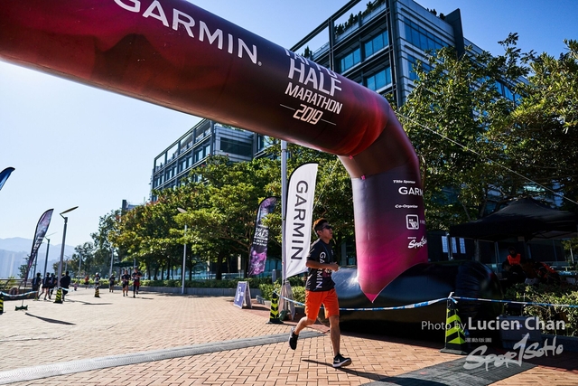 2019-12-08 Garmin tai po half marathon 0240