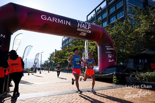 2019-12-08 Garmin tai po half marathon 0264