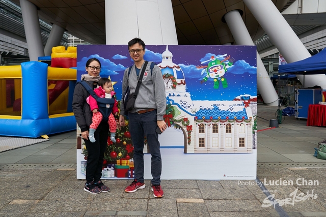 2019-12-15 Robocar Poli Christmas Adventure 0001