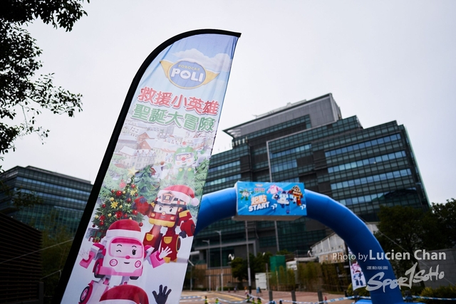 2019-12-15 Robocar Poli Christmas Adventure 0004