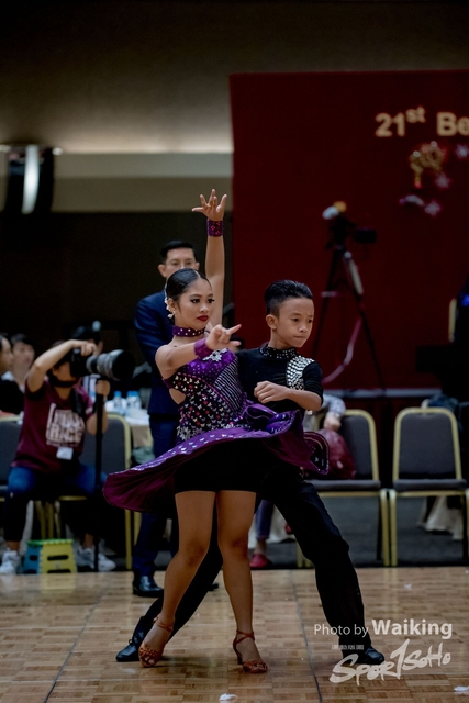 2019-12-25 Dance 0717