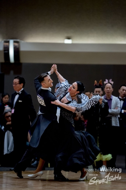 2019-12-25 Dance 1179