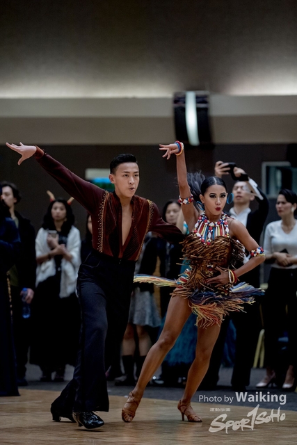 2019-12-25 Dance 1196