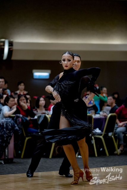 2019-12-25 Dance 1210