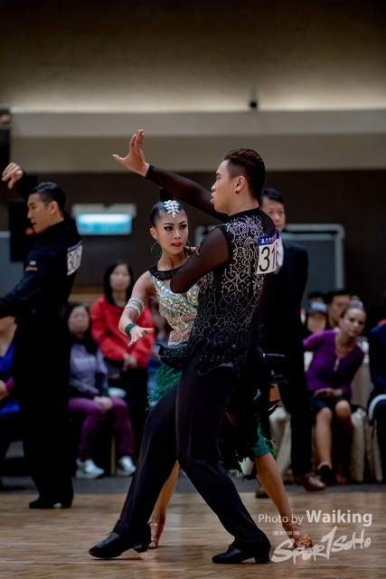 2019-12-25 Dance 1233